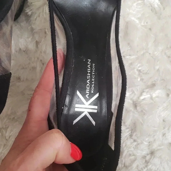 Kardashian kollection pump heels size 6.5 - Picture 5 of 5
